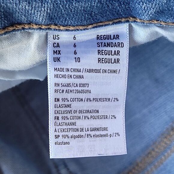 AMERICAN EAGLE Jegging Jeans Light Wash Distessed Holes Women's Size 6 - Picture 6 of 12